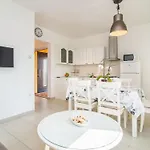 Ferienvilla Mit Pool In By Interhome Feriehus Pula
