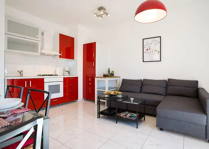 بيت للعطل Ferienvilla Mit Pool In By Interhome بولا