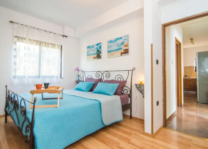 بيت للعطل Ferienvilla Mit Pool In By Interhome