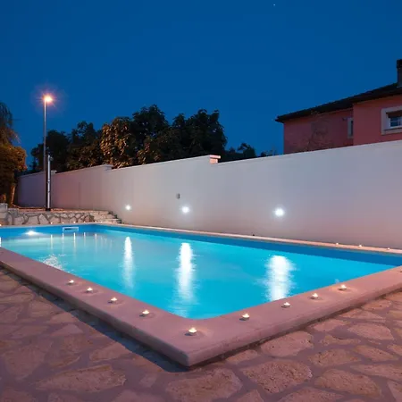 Дом отдыха Ferienvilla Mit Pool In By Interhome
