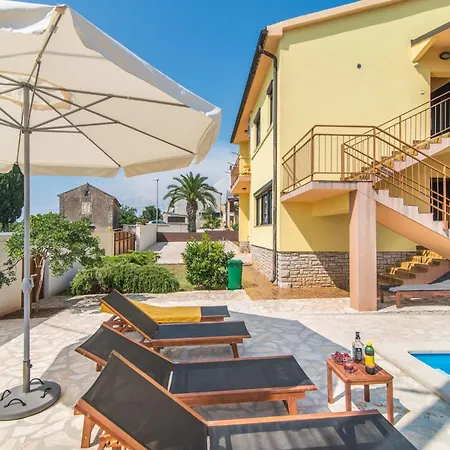 Prázdninový dům Ferienvilla Mit Pool In By Interhome Pula
