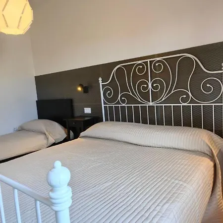Ferienvilla Mit Pool In By Interhome * プーラ