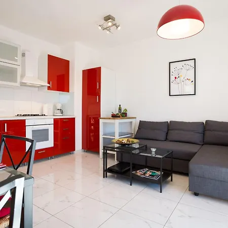 Prázdninový dům Ferienvilla Mit Pool In By Interhome Pula