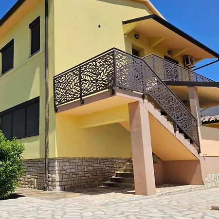 Prázdninový dům Ferienvilla Mit Pool In By Interhome Pula